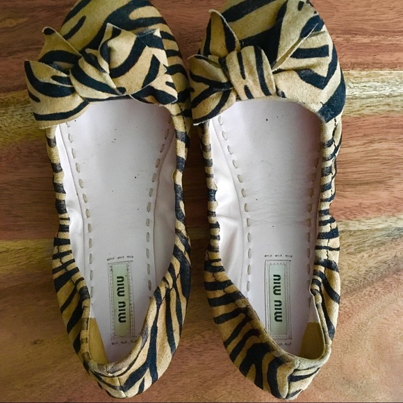 MIU MIU Animal Print Super Comfortable Flats - Picture 6 of 7